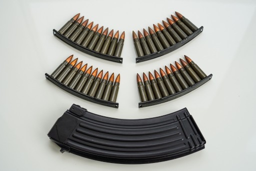 Zdjęcie oferty: Naboje dekoracyjne AK-47 7.62x39 magazynek zbijaki