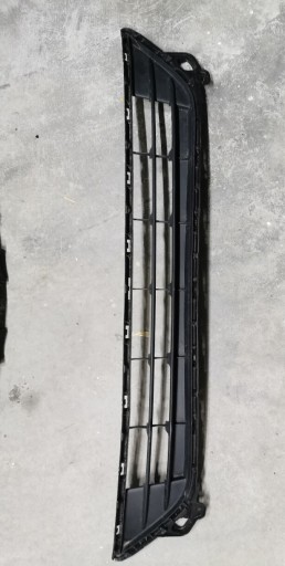 Zdjęcie oferty: Mazda 6 2016 grill kratka zderzaka ORYGINAŁ