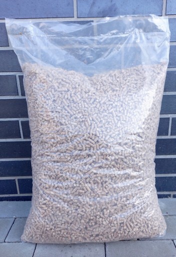 Zdjęcie oferty: Żwirek drzewny dla królika świnki kota pellet 15kg