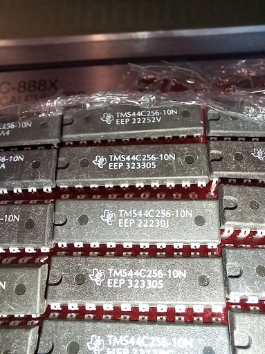 10pcs/lot TMS44C256-80N TMS44C256-10N TMS44C256-12N TMS44C256-70N TMS44C256 DIP-20 44C256 In Stock - Foto 10