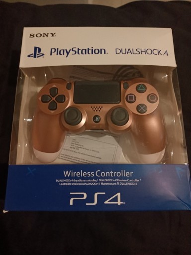 Zdjęcie oferty: Nowy pad ps4 Róż