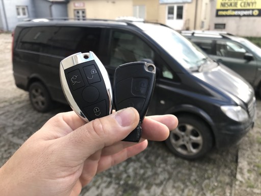 Zdjęcie oferty: Mercedes VITO VIANO W639 kluczyk z kodowaniem