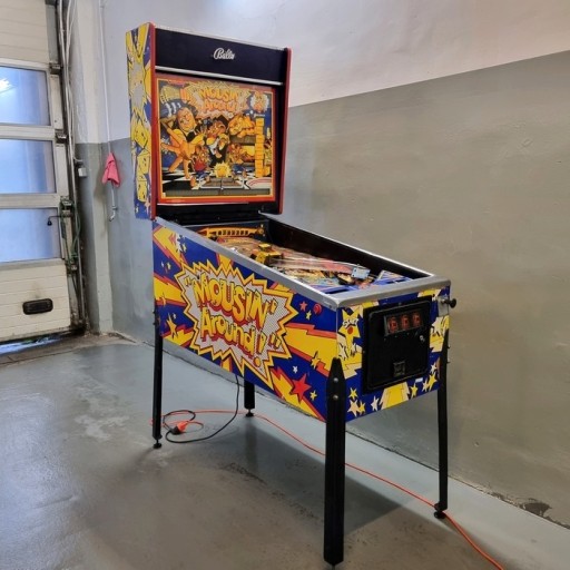 Zdjęcie oferty: Flipper ,fliper MOUSIN AROUND - Bally /Pinball/ 