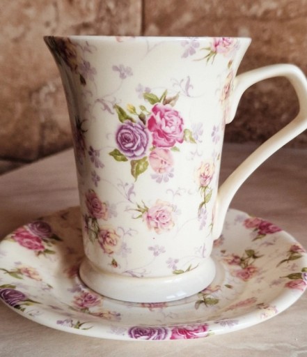 Zdjęcie oferty: kubek talerzyk zestaw duo róże porcelana