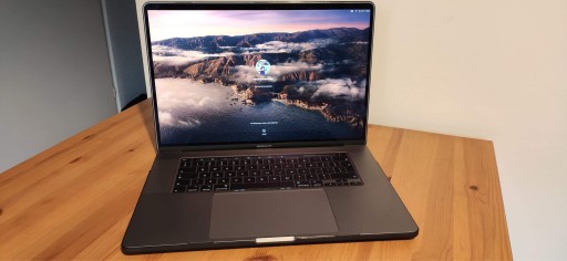 Zdjęcie oferty: Apple MacBook Pro 16’ 2019