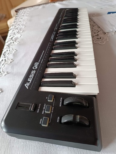 Zdjęcie oferty: Klawiatura sterująca alesis Q49 MIDI 