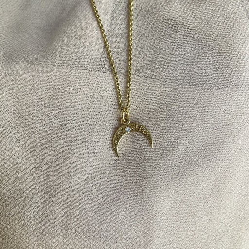 Zdjęcie oferty: Naszyjnik z księżycem lunula srebro 925