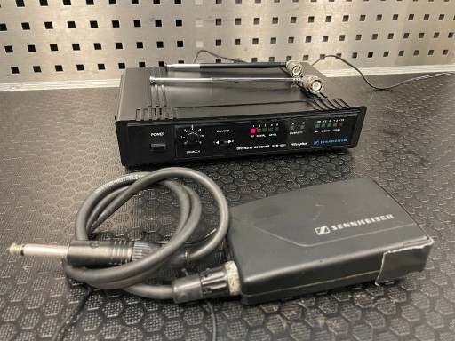 Zdjęcie oferty: Mikrofon bezprzewodowy Sennheiser BFR 1051 body