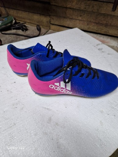 Zdjęcie oferty: Buty sportowe korki adidas