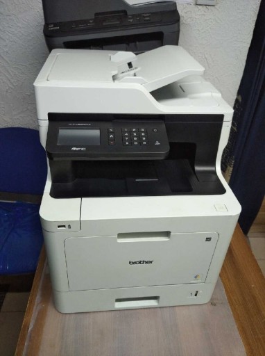 Zdjęcie oferty: Brother MFC-L8690CDW kolor Wi-Fi RADF Duplex 