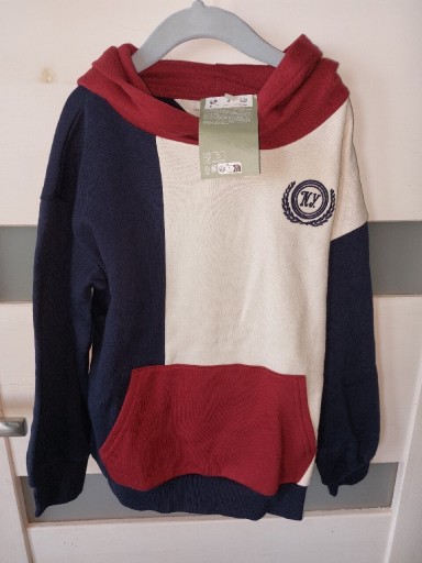 Zdjęcie oferty: Bluza chlopieca H&M 122 128