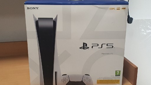 Zdjęcie oferty: Konsola Sony Playstation 5 z napędem 825GB PS5