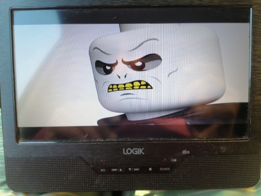 Zdjęcie oferty: LOGIC Monitor z DVD Samochodowe 12V USB SD