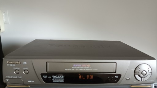 Zdjęcie oferty: Magnetowid Video Wideo VHS PANASONIC NV-SD435