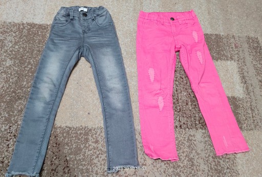 Zdjęcie oferty: Dwie pary jeansów dla dziewczynki w rozmiarze 110 