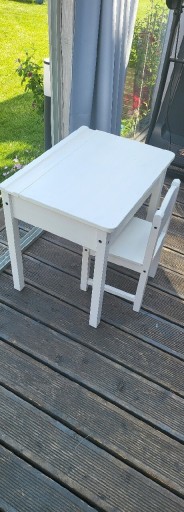 Zdjęcie oferty: Biurko z krzesełkiem IKEA