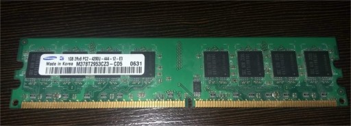 Zdjęcie oferty: Pamięć RAM Samsung DDR2 1GB 2R8 PC2