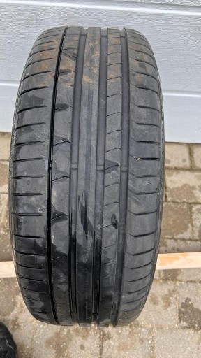 Zdjęcie oferty: Używana opona letnia Pirelli Zero Run Flat 245/35 