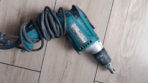 Zdjęcie oferty: Wkrętarka sieciowa do regipsow.w pełni sprawna.stan idealny.polecam