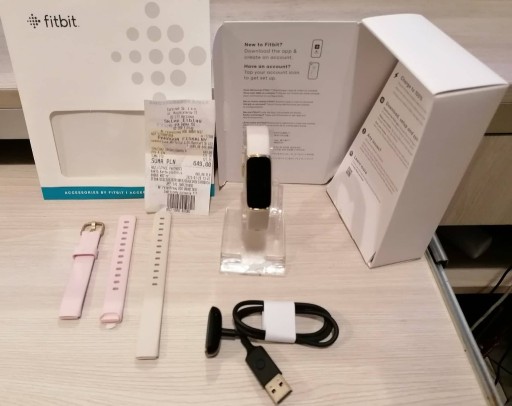 Zdjęcie oferty: Smartband FITBIT Luxe (GWARANCJA,KOMPLET)
