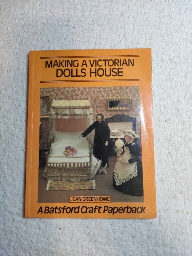 Zdjęcie oferty: Książka Miniatury do domków dla lalek Victorian 