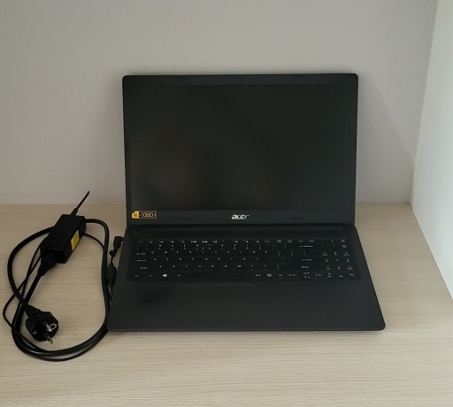 Zdjęcie oferty: Laptop Acer Aspire 3