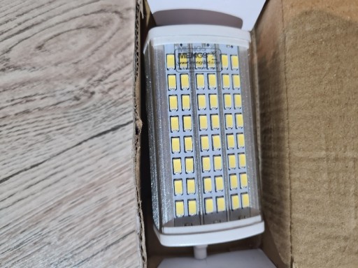 Zdjęcie oferty: Żarnik lampa Led  R7S 15W Biała 85-265v