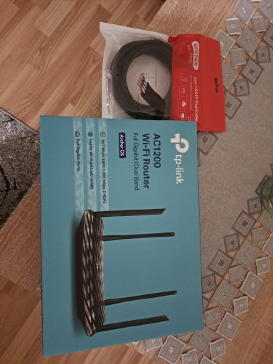 Zdjęcie oferty: Router tp-link Ac1200 C6 stan BDB + kabel 5m LAN