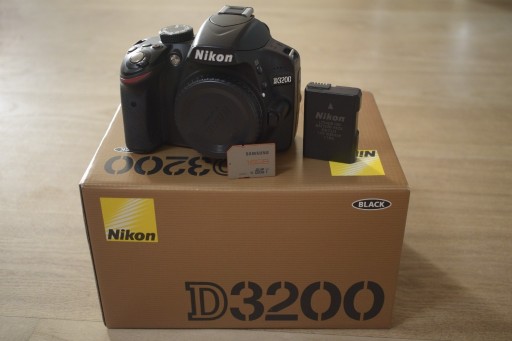 Zdjęcie oferty: Aparat Nikon D3200 (Body) - Niski przebieg!