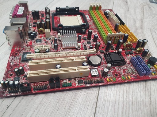 Zdjęcie oferty: Retro płyta główna jak nowa MSI K9NGM2 AM2 sprawna przetestowana