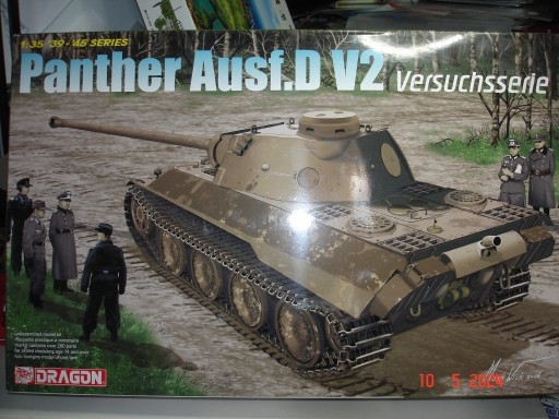 Zdjęcie oferty: PANTHER Ausf.D V2  1/35 DRAGON