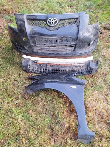 Zdjęcie oferty: Toyota Auris maska zderzak kompletny błotnik lewy 