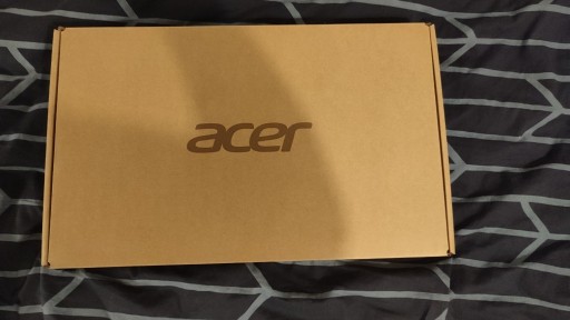 Zdjęcie oferty: Laptop Nowy Acer Aspire 3 R7-5700U/16GB/512/Win11