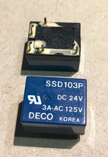 Zdjęcie oferty: Przekaźnik SSD103P DC24V 3A-AC 125V DECO