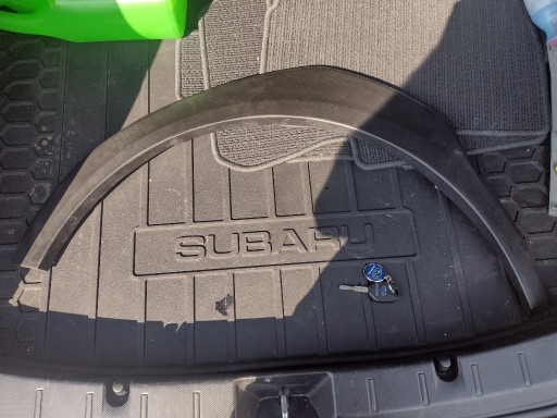Zdjęcie oferty: Nakładka błotnika Subaru xv 17-19