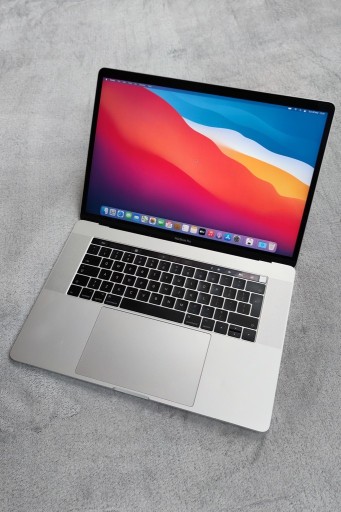 Zdjęcie oferty: Apple Macbook Pro 15 i7 16GB SSD 256 TB A1707 2017