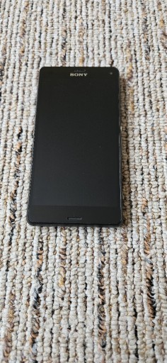 Zdjęcie oferty: Sony xperia z3 compact czarny