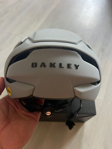 Zdjęcie oferty: Kask rowerowy Oakley 