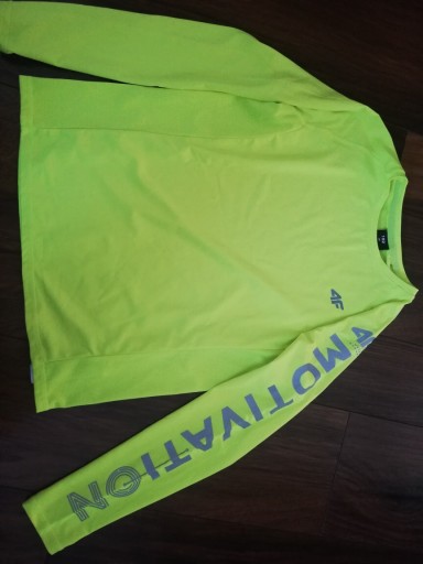 Zdjęcie oferty: T shirt 4f roz. 152