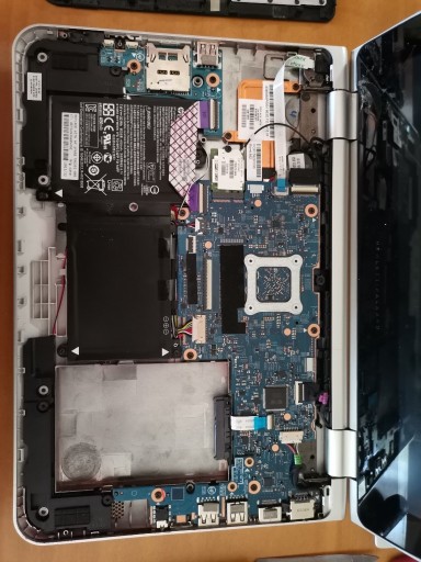 Zdjęcie oferty: HP Pavilion 11-k110nw