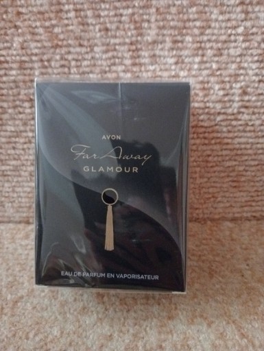 Zdjęcie oferty: avon* Far Away Glamour 50 ml