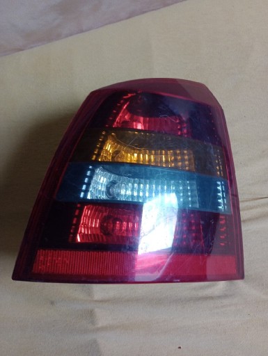 Zdjęcie oferty: Lampa lewa tył opel astra g hatchback 