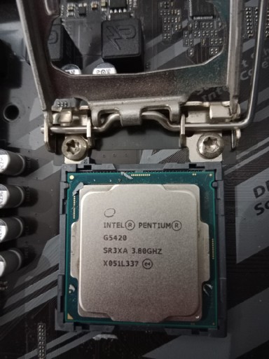 Zdjęcie oferty: Procesor Intel Pentium Gold G5420 3.80GHz 