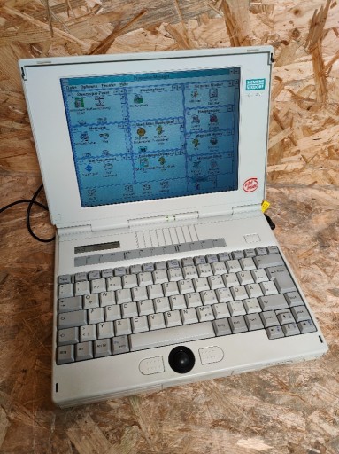 Zdjęcie oferty: RETRO LAPTOP SIEMENS NIXDORF PCD-4ND 