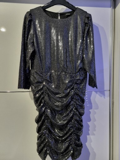 Zdjęcie oferty: Sukienka wieczorowa marszczona z cekinami Orsay