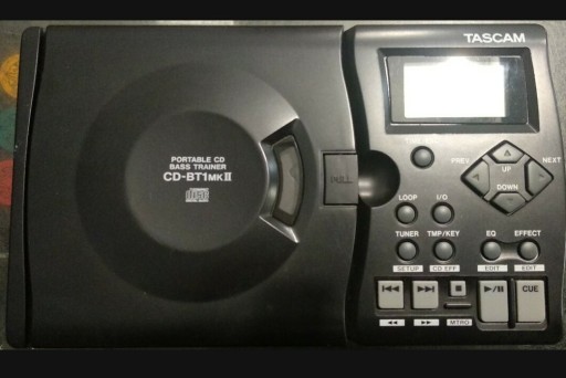 Zdjęcie oferty: Tascam Bass Trainer CD-BT1 mk II