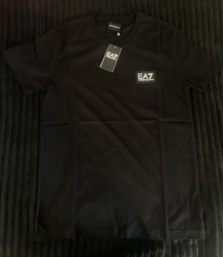 Zdjęcie oferty: T-Shirt Emporio Armani 