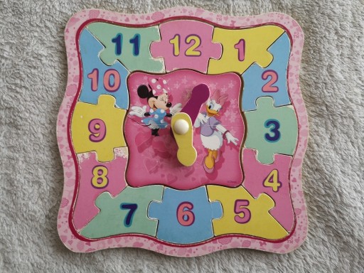 Zdjęcie oferty: Drewniane puzzle układanka zegar myszka Minnie