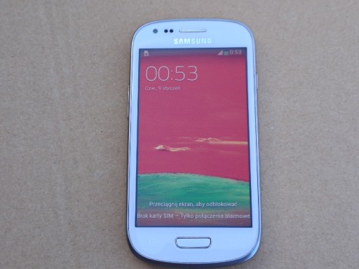 Zdjęcie oferty: Samsung Galaxy S3 III Mini Value Edition GT-I8200N