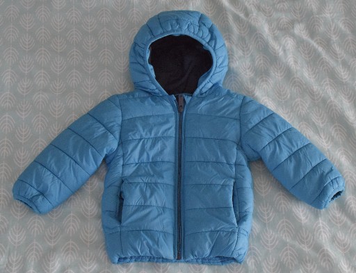 Zdjęcie oferty: Pikowana kurtka na polarze Baby Club 86